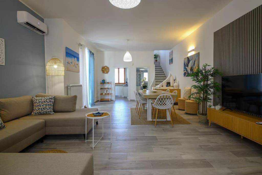 Villa Vera, Accesso Al Mare, Vista Castello, Ac Brindisi Kültér fotó