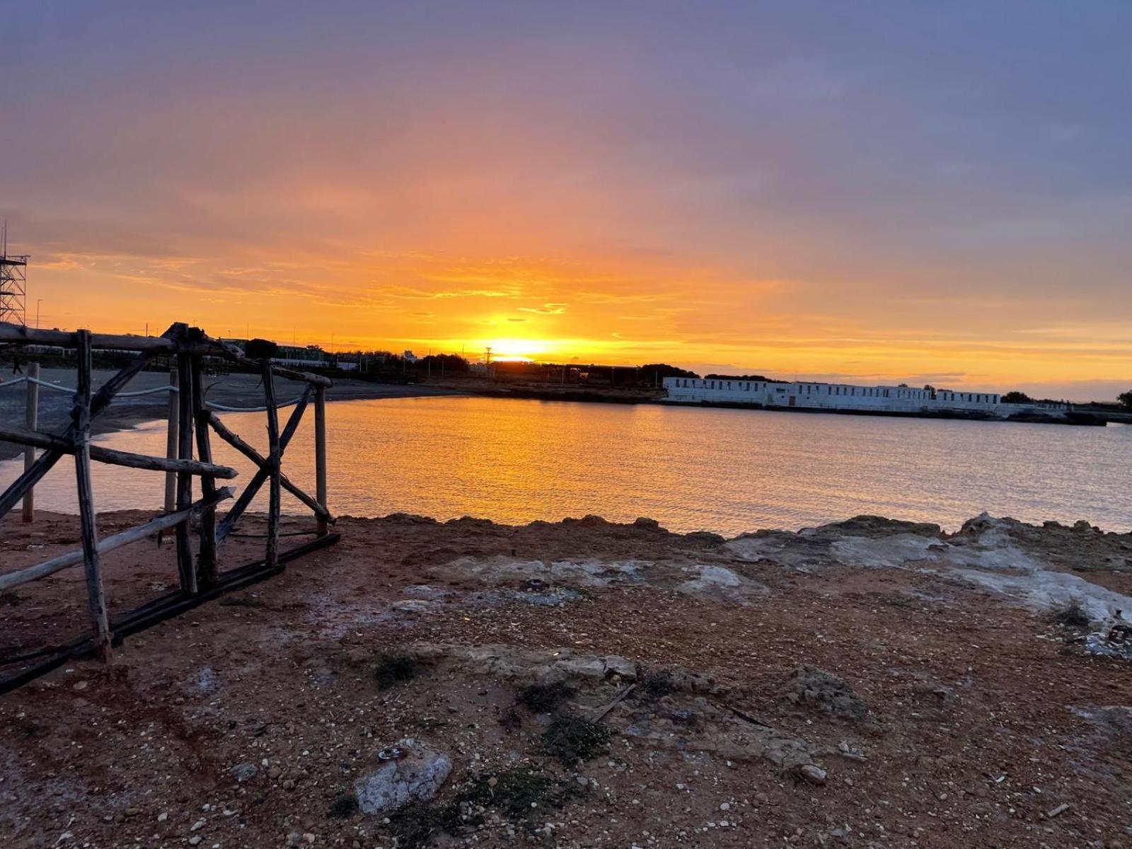 Villa Vera, Accesso Al Mare, Vista Castello, Ac Brindisi Kültér fotó